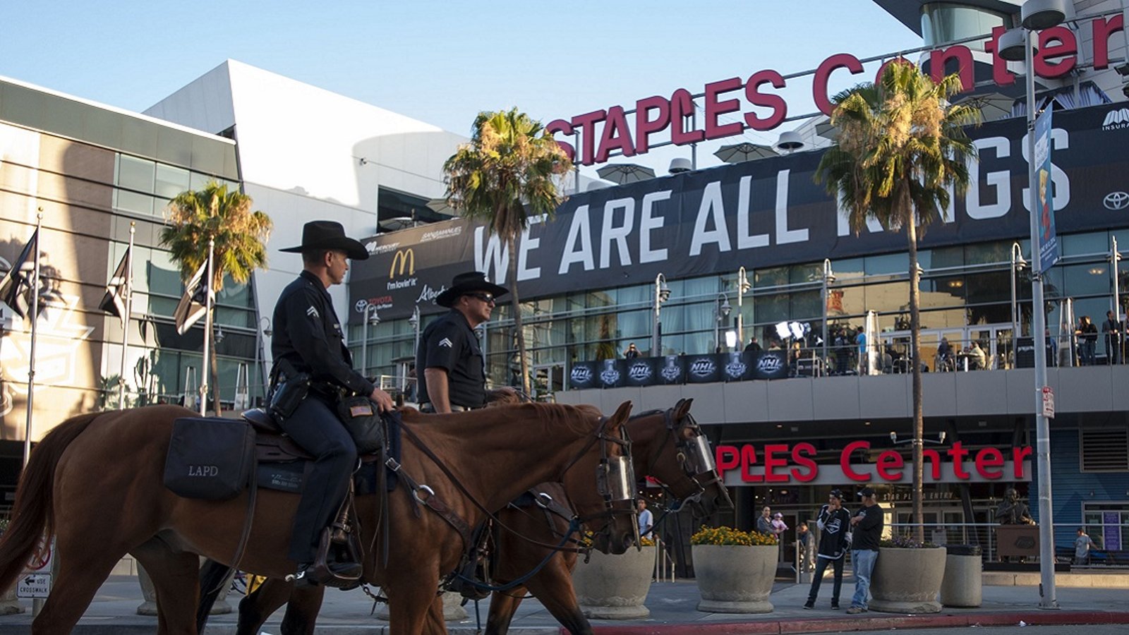 Rumor: NHL arena appears to be at the center of COVID-19 outbreak in North America.
