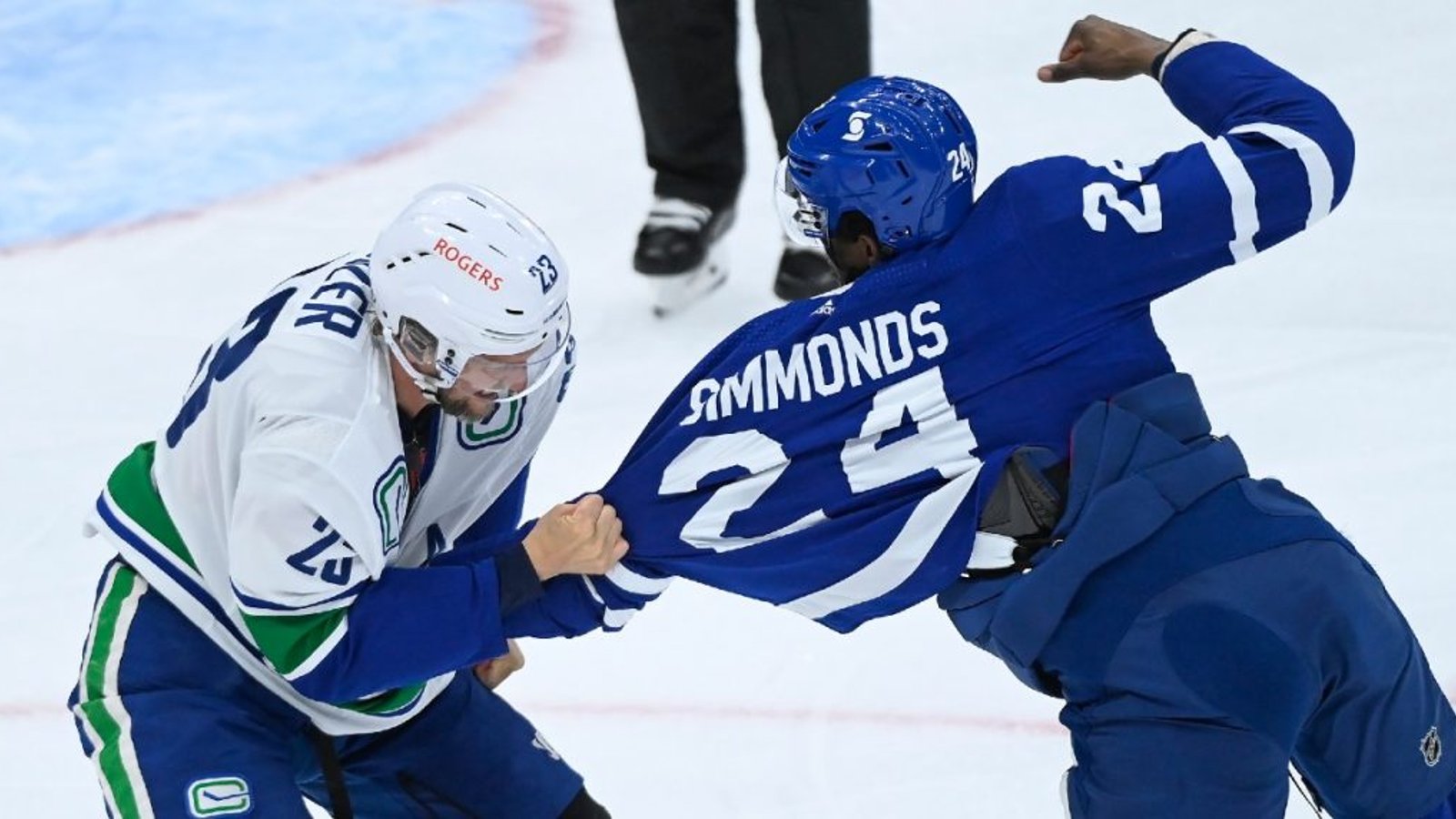 Fans got it all wrong: the real reason why Simmonds lit up Edler! 