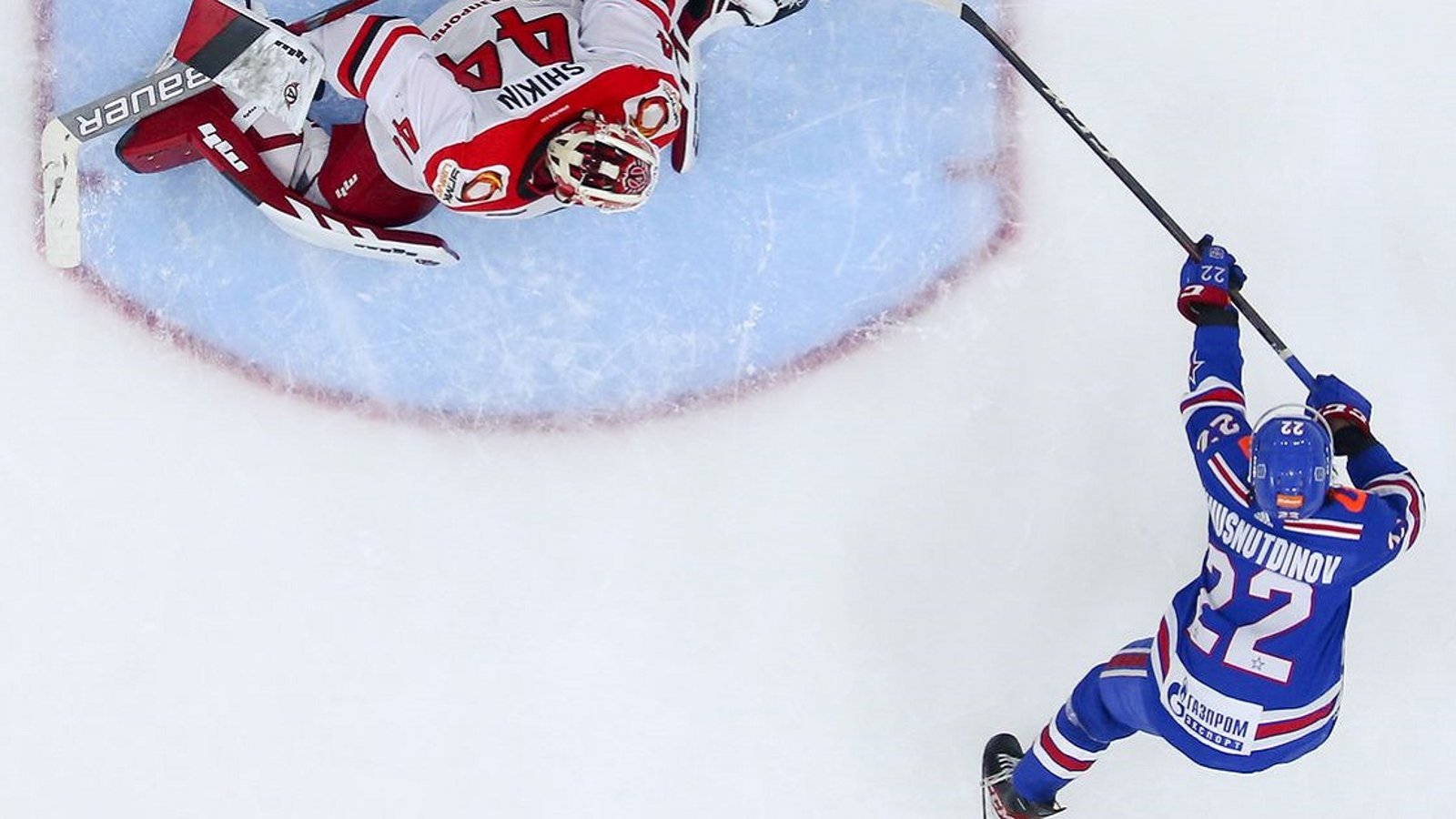 Wild prospect Marat Khusnutdinov shows great hands and scores a ridiculous goal in the KHL!
