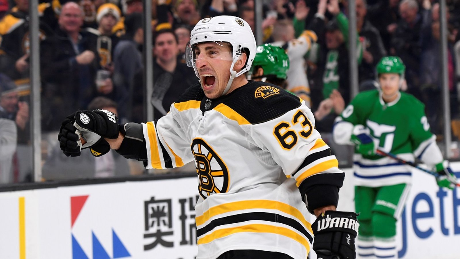 Marchand scores the Bruins first of the season on a penalty shot!