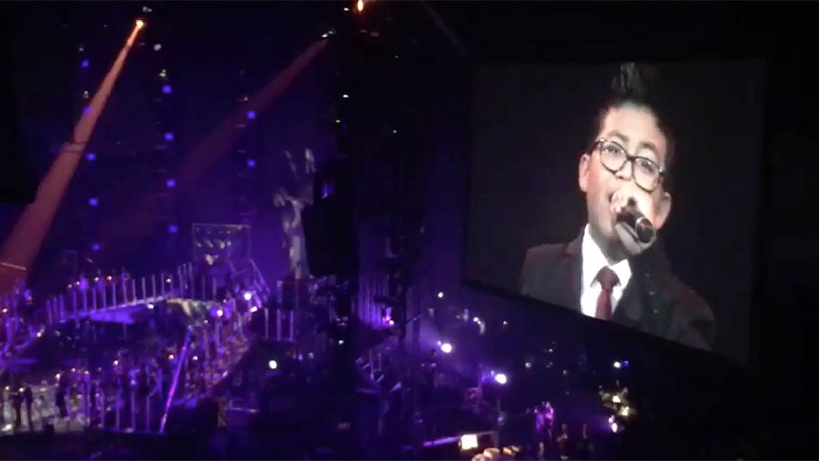 Andy Khun vole la vedette au grand spectacle de La Voix Junior... WOW!!!