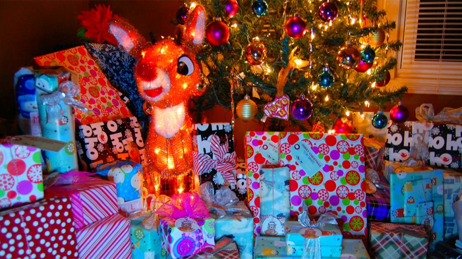 IMPORTANT: n'offrez pas trop de cadeaux du Père-Noël à vos enfants... voici pourquoi!