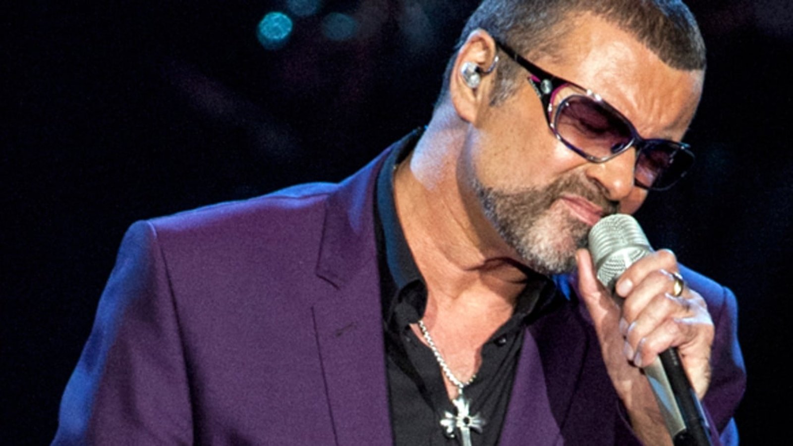 Le célèbre chanteur George Michael est décédé...