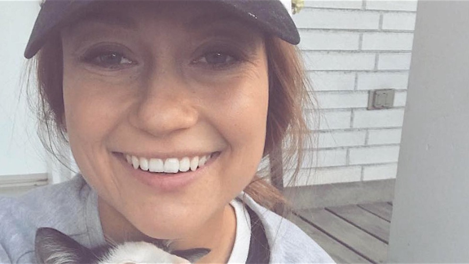 Katherine Levac se fait bronzer sous le soleil du Mexique! 