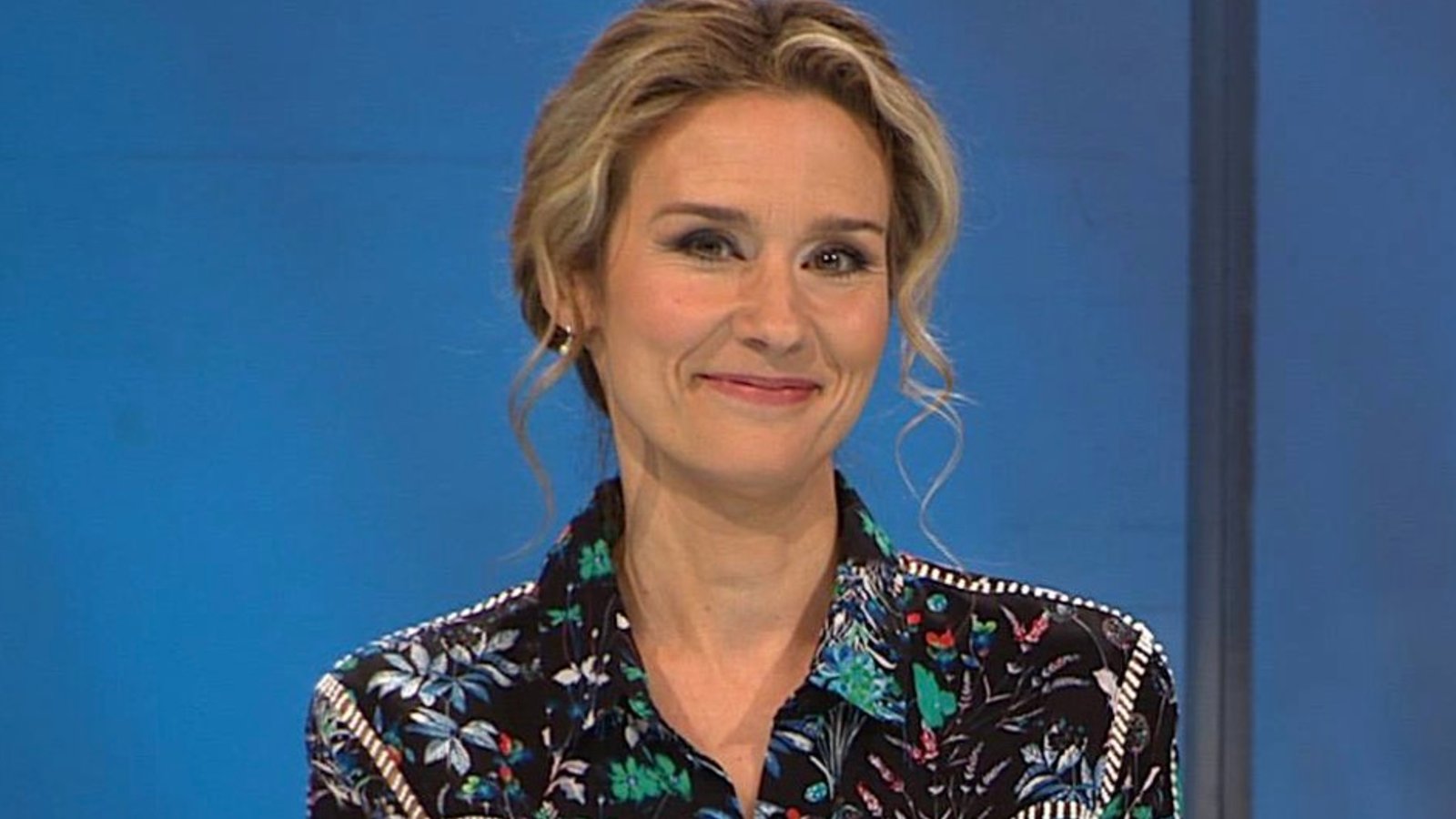 Édith Cochrane aborde sa grossesse sur le plateau des «Enfants de la télé»