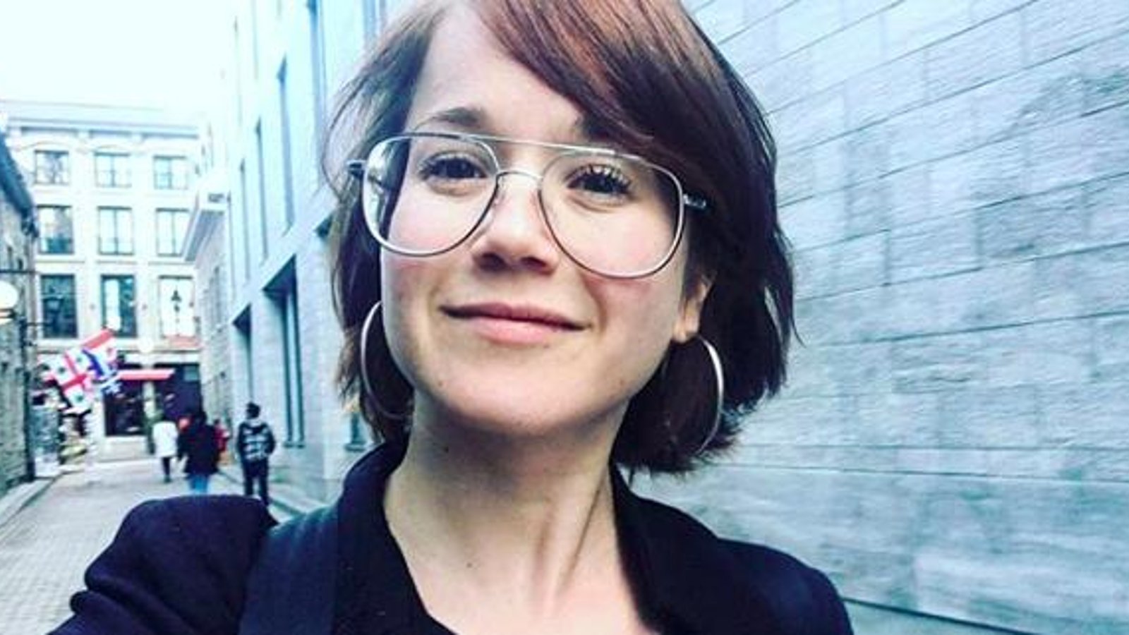 Éliane Gagnon partage une magnifique photo de sa bedaine enceinte
