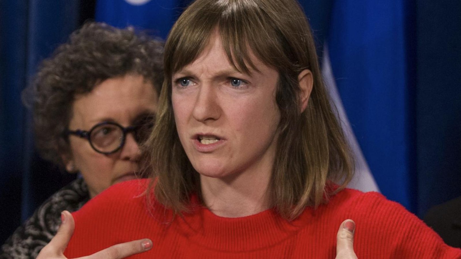 Catherine Dorion dans l'eau chaude: elle a “liké” un statut Facebook d'une grande violence