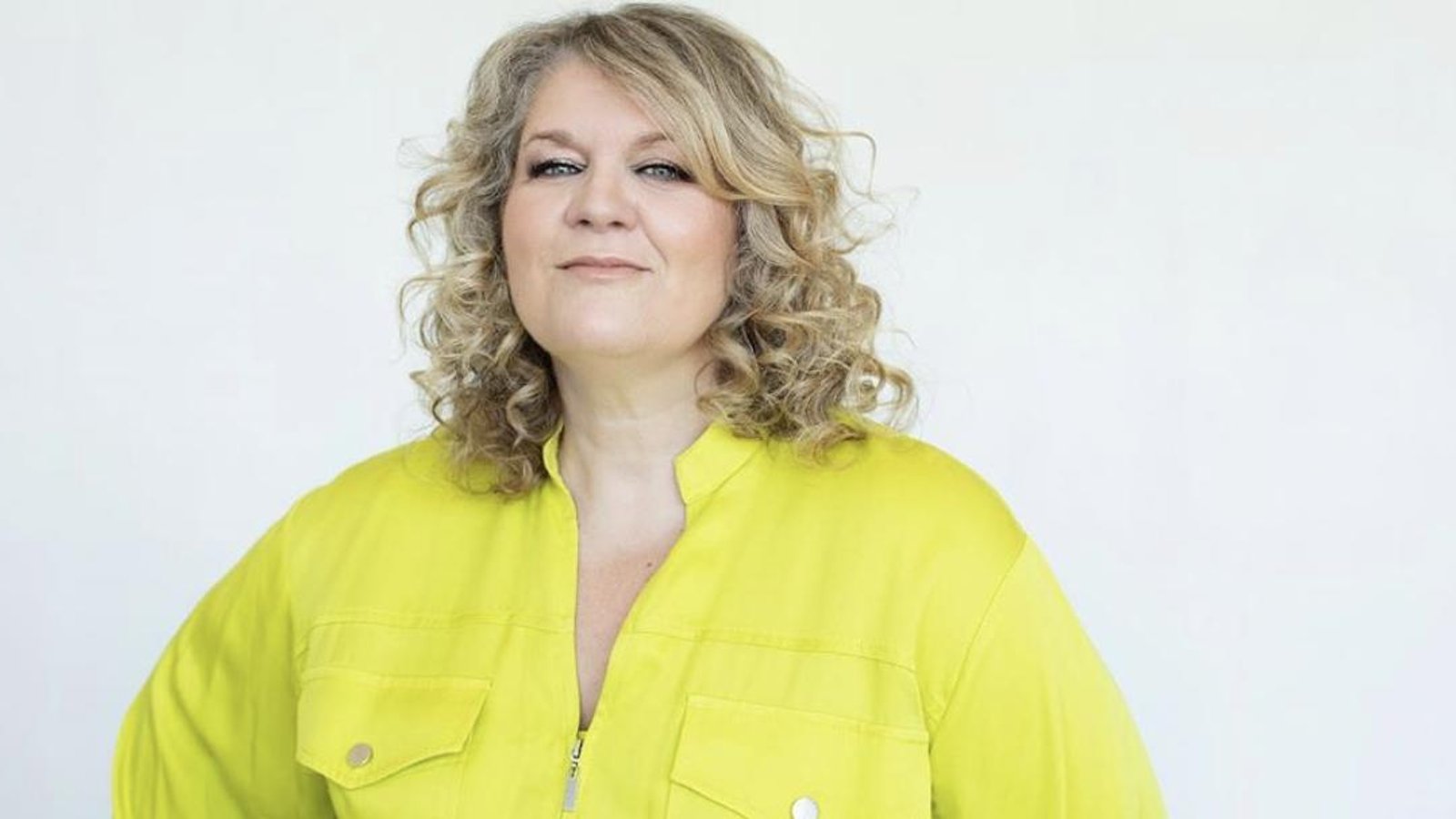 Guylaine Guay fait exploser le Web avec une photo sans soutien-gorge et elle est resplendissante