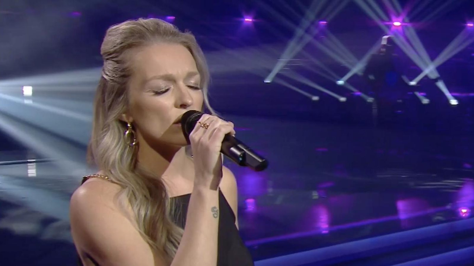 La Voix: Suzie Villeneuve est dans une classe à part en vue de la finale de dimanche