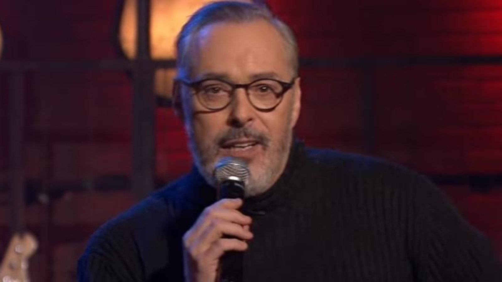 Serge Denoncourt souligne de façon très cocasse l'anniversaire de Jean-Philippe Wauthier