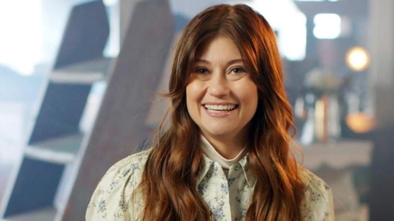 Katherine Levac dévoile son beau ventre rond dans de nouvelles photos de maternité