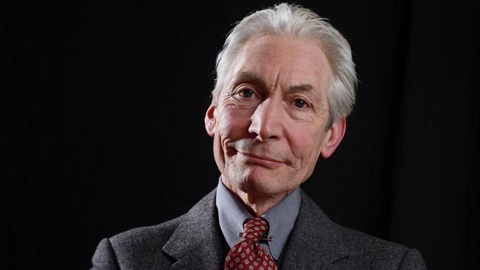 Charlie Watts, un membre des Rolling Stones, est décédé