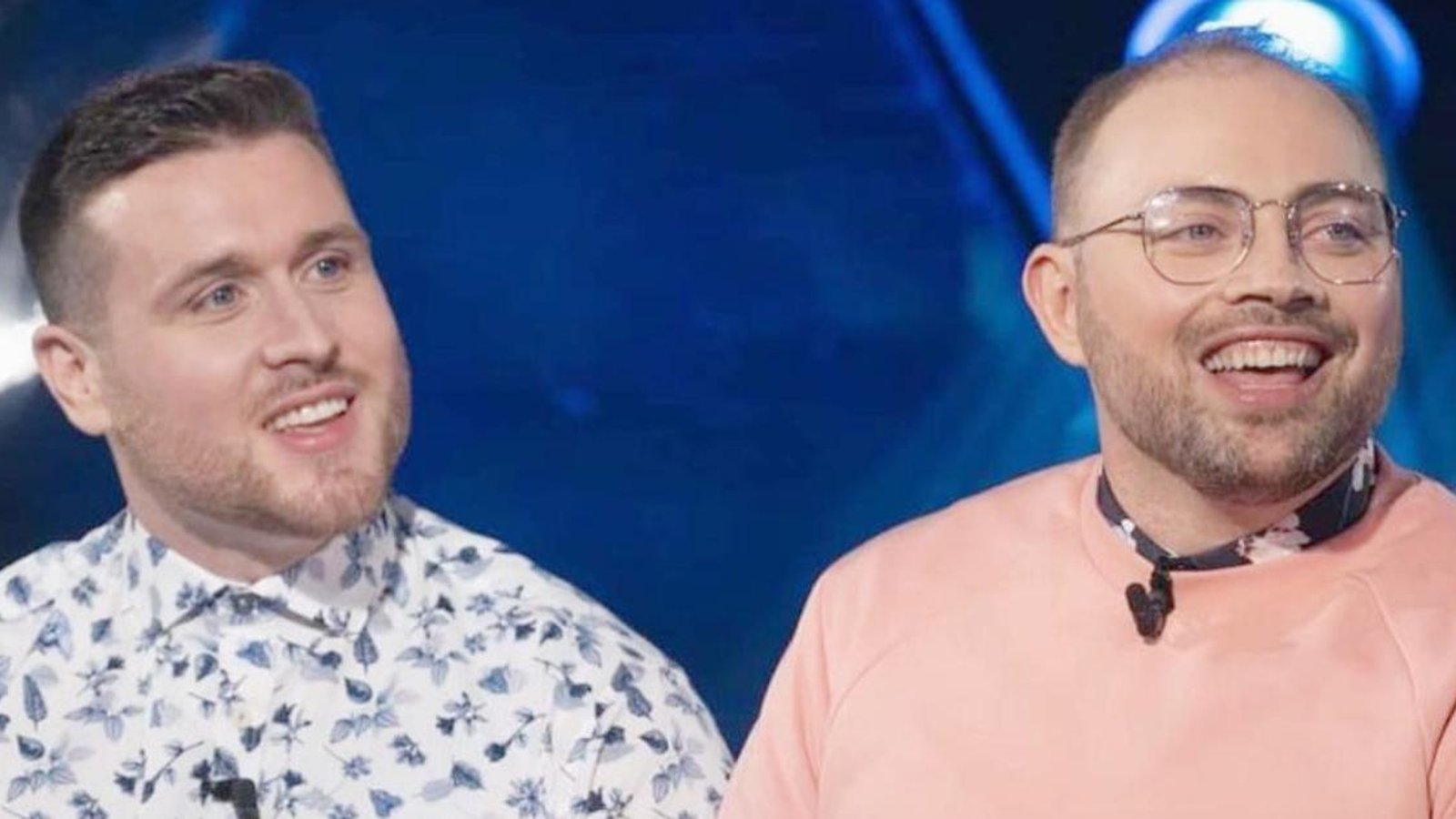 Alex et David de L’amour est dans le pré rayonnent sur de nouvelles photos professionnelles