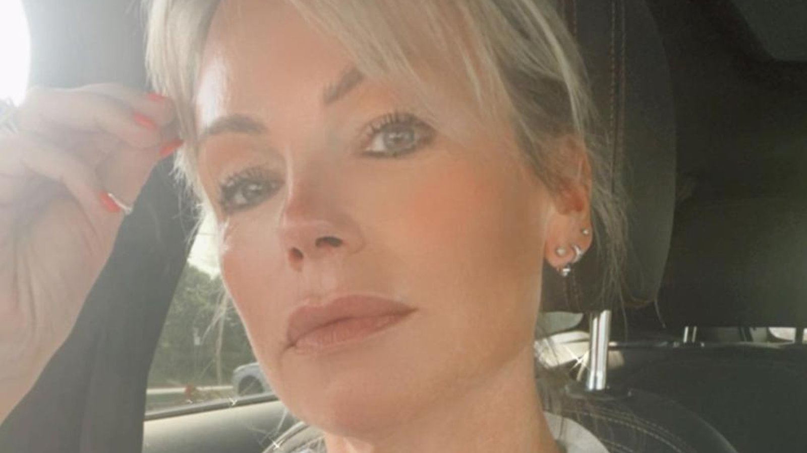 Caroline Néron et son nouveau chum complètement amoureux sur une première photo de couple