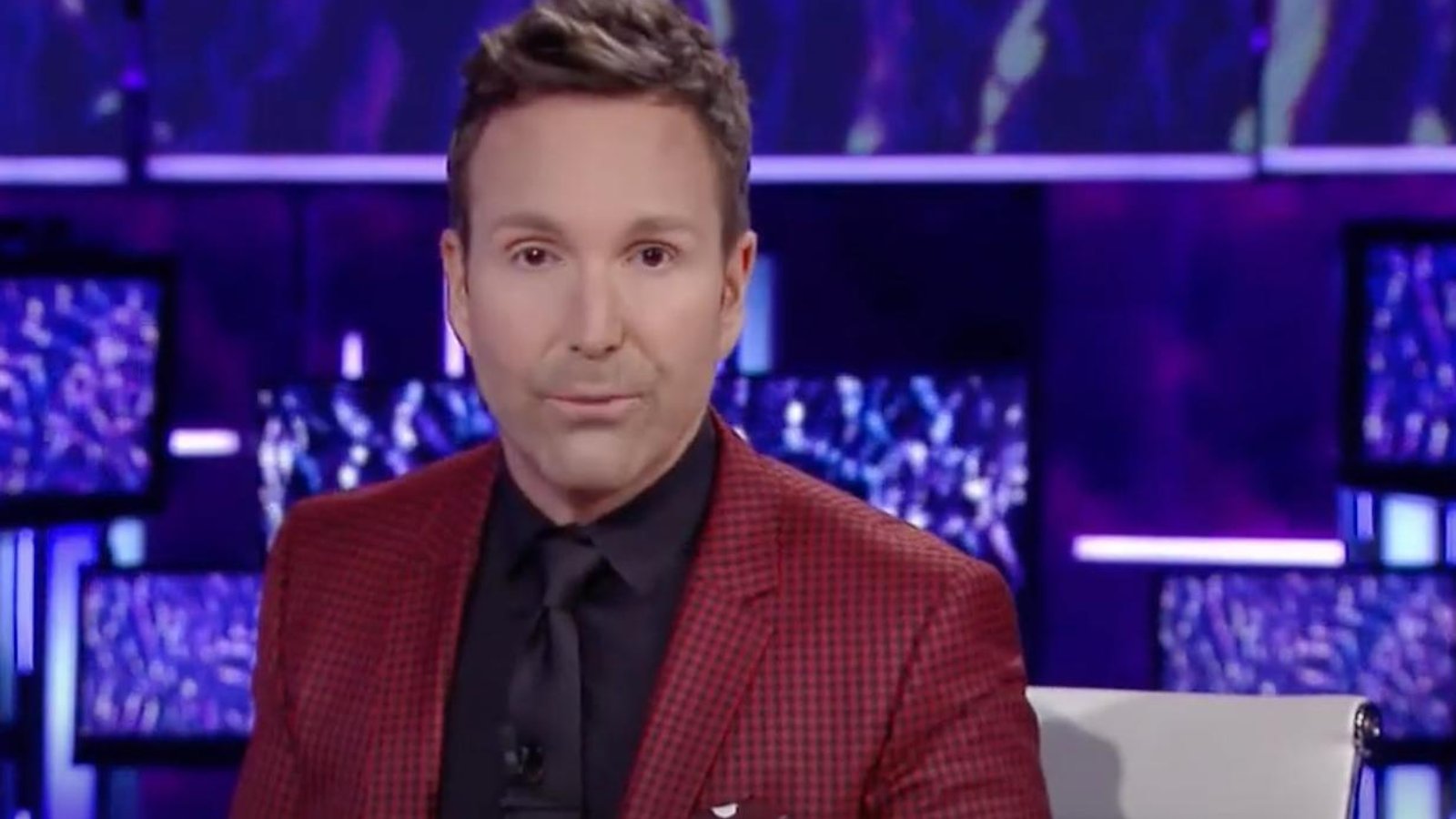 Éric Salvail a livré un témoignage « invraisemblable et incohérent », selon la Couronne