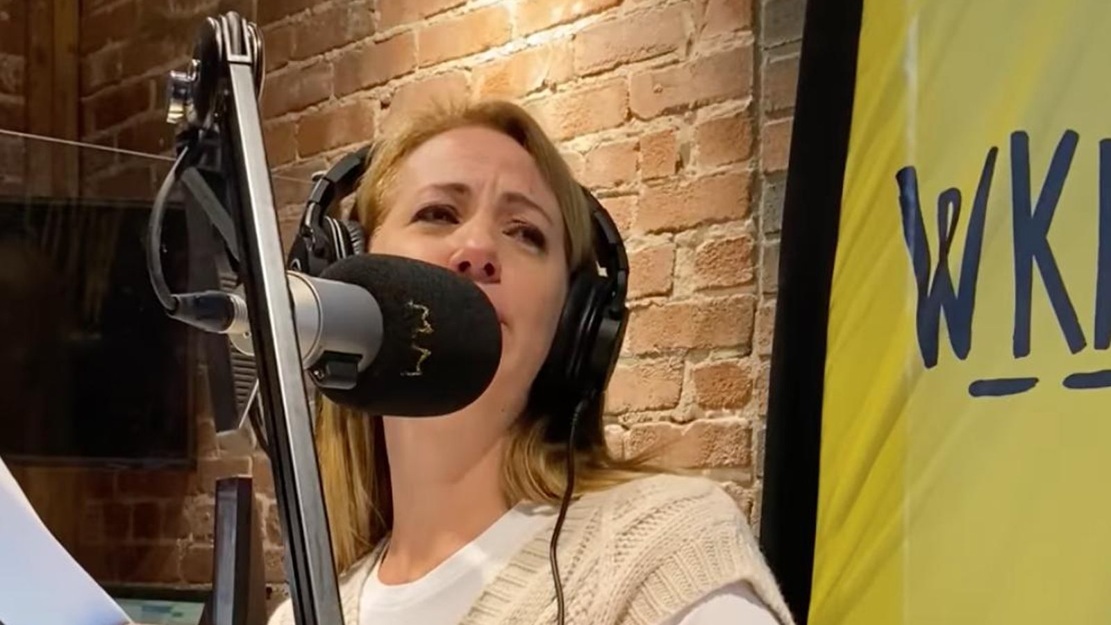 Mélanie Maynard devient émotive en parlant de sa mère qui souffre d'Alzheimer