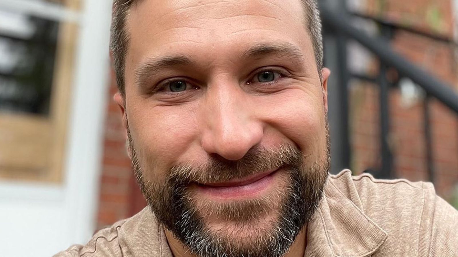 Gabriel Nadeau-Dubois annonce attendre son premier enfant avec une magnifique photo