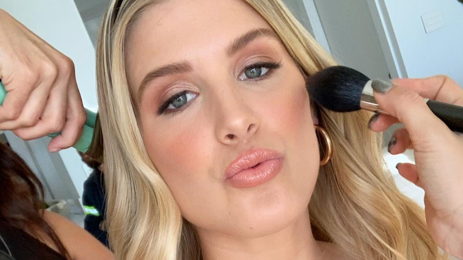 Eugenie Bouchard fait montrer la température dans un costume d'Halloween complètement inattendu