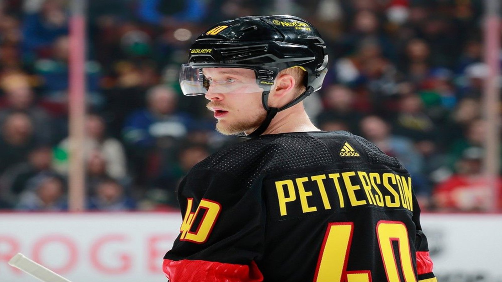 On connait maintenant les détails du nouveau contrat d'Elias Pettersson avec les Canucks