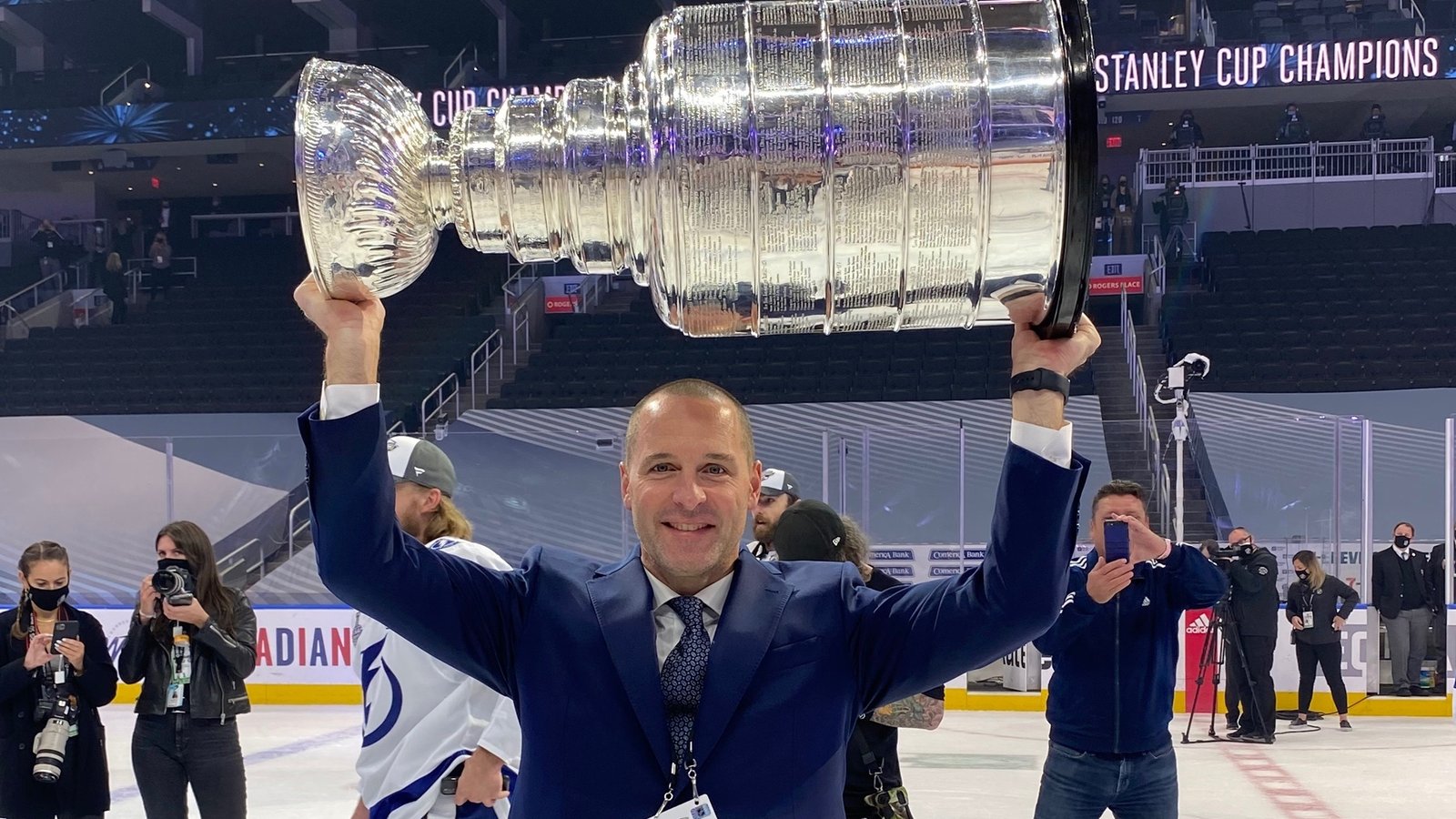 Mathieu Darche obtient une entrevue pour le poste de DG ailleurs dans la LNH!