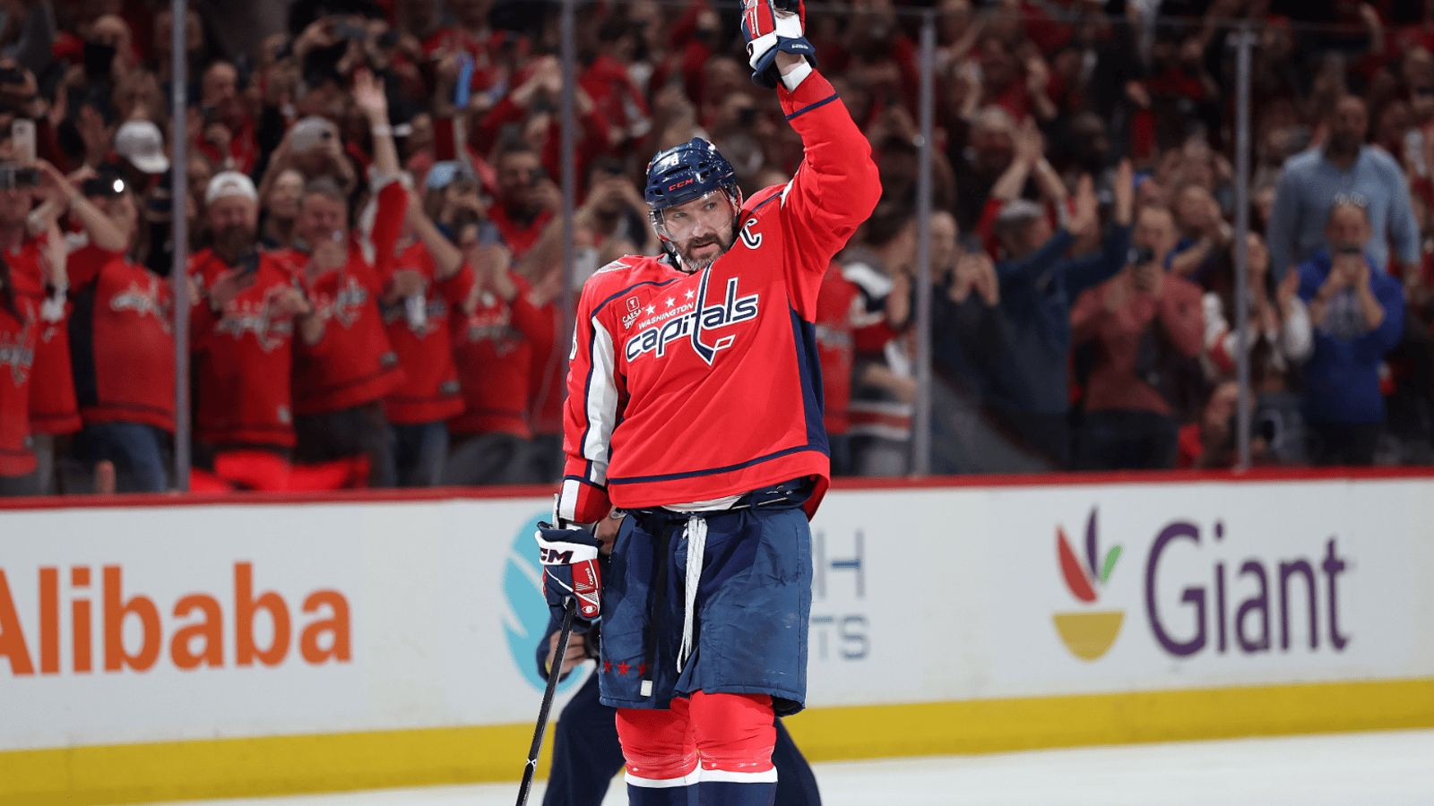 Alex Ovechkin a refusé d'inscrire le 895e dans un filet désert hier soir