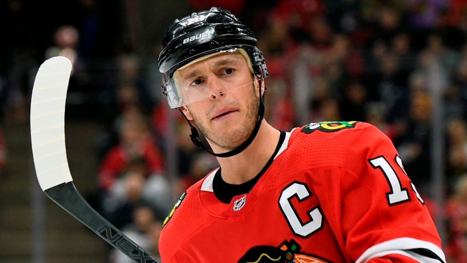 Jonathan Toews met les bouchées doubles pour réussir son retour dans la LNH