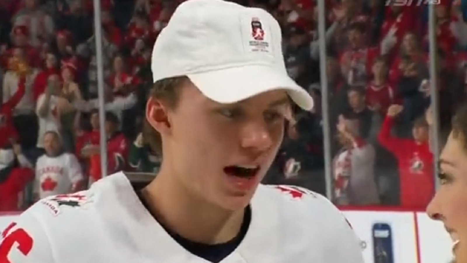 Connor Bedard offre la meilleure réponse en se faisant parler de ses performances individuelles 