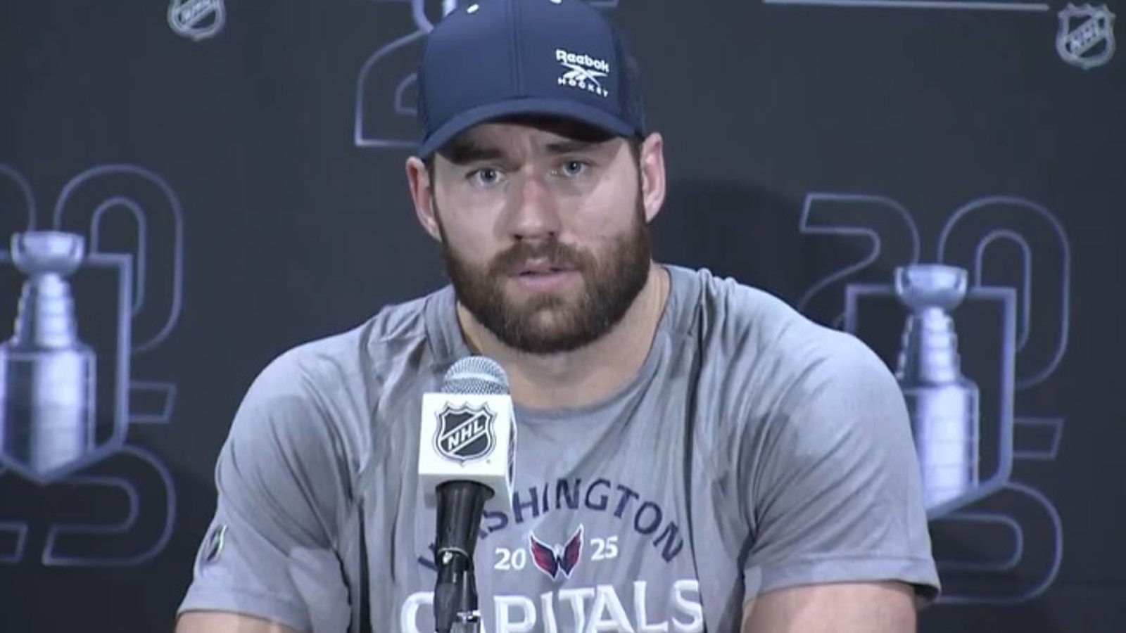 Tom Wilson est banni d'un cinéma en Caroline