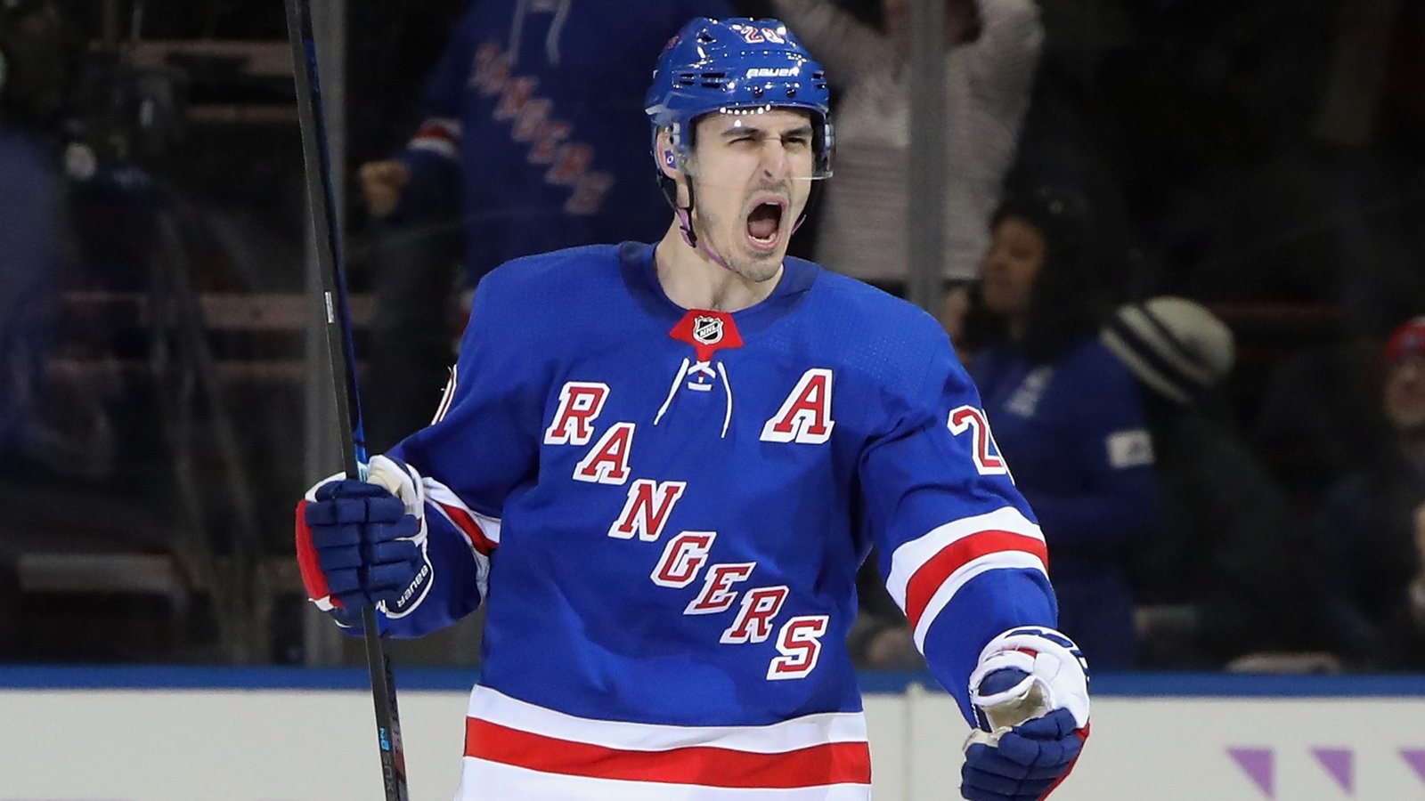 Les Rangers envoient Chris Kreider dans les gradins