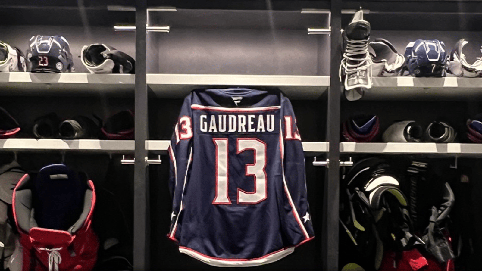 Parole de Dean Evason, Johnny Gaudreau ne quittera pas le vestiaire des Blue Jackets