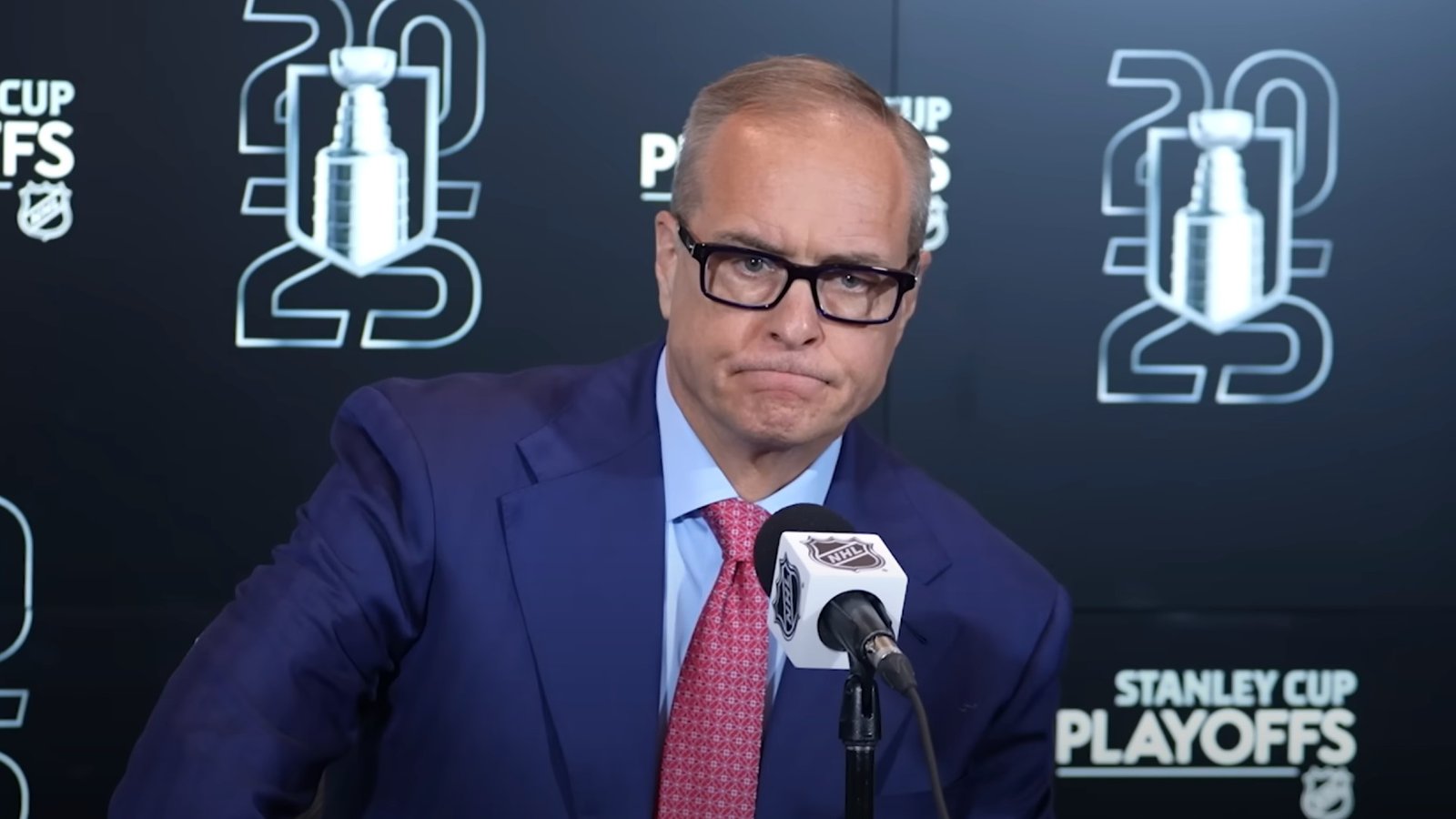 Paul Maurice explique pourquoi il a refusé de serrer la main aux joueurs des Hurricanes