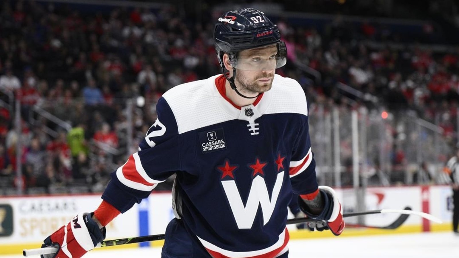Evgeny Kuznetsov ramasse solidement sa propre organisation avant le début de la saison
