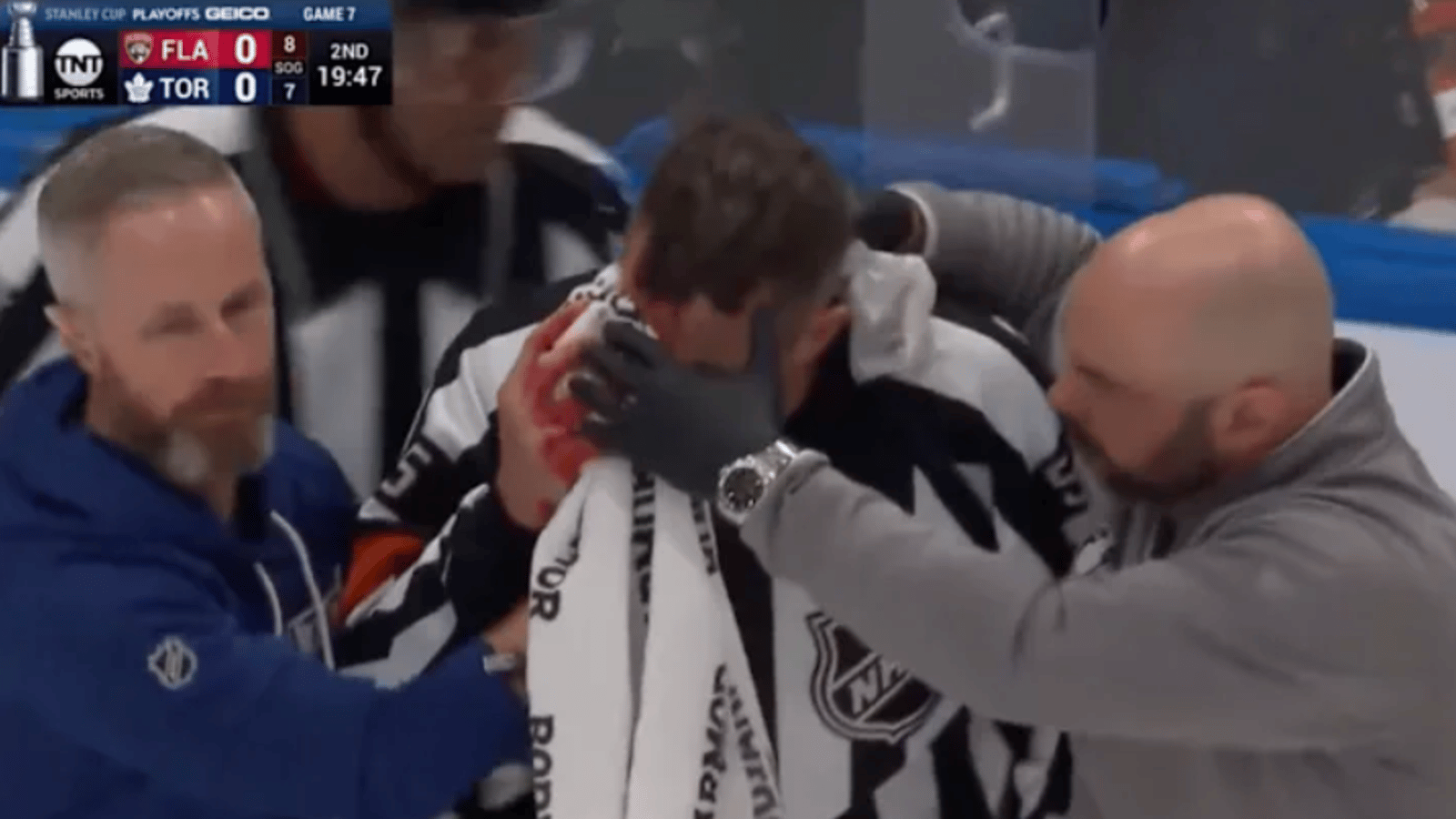 La LNH donne une mise à jour sur l'état de Chris Rooney 