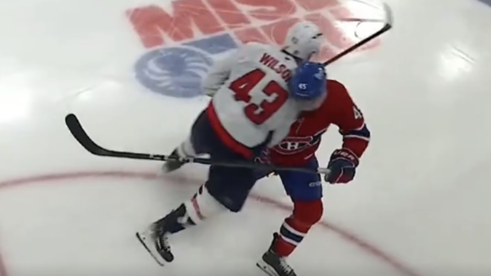 Tom Wilson a averti Alexandre Carrier juste avant de le frapper comme un train