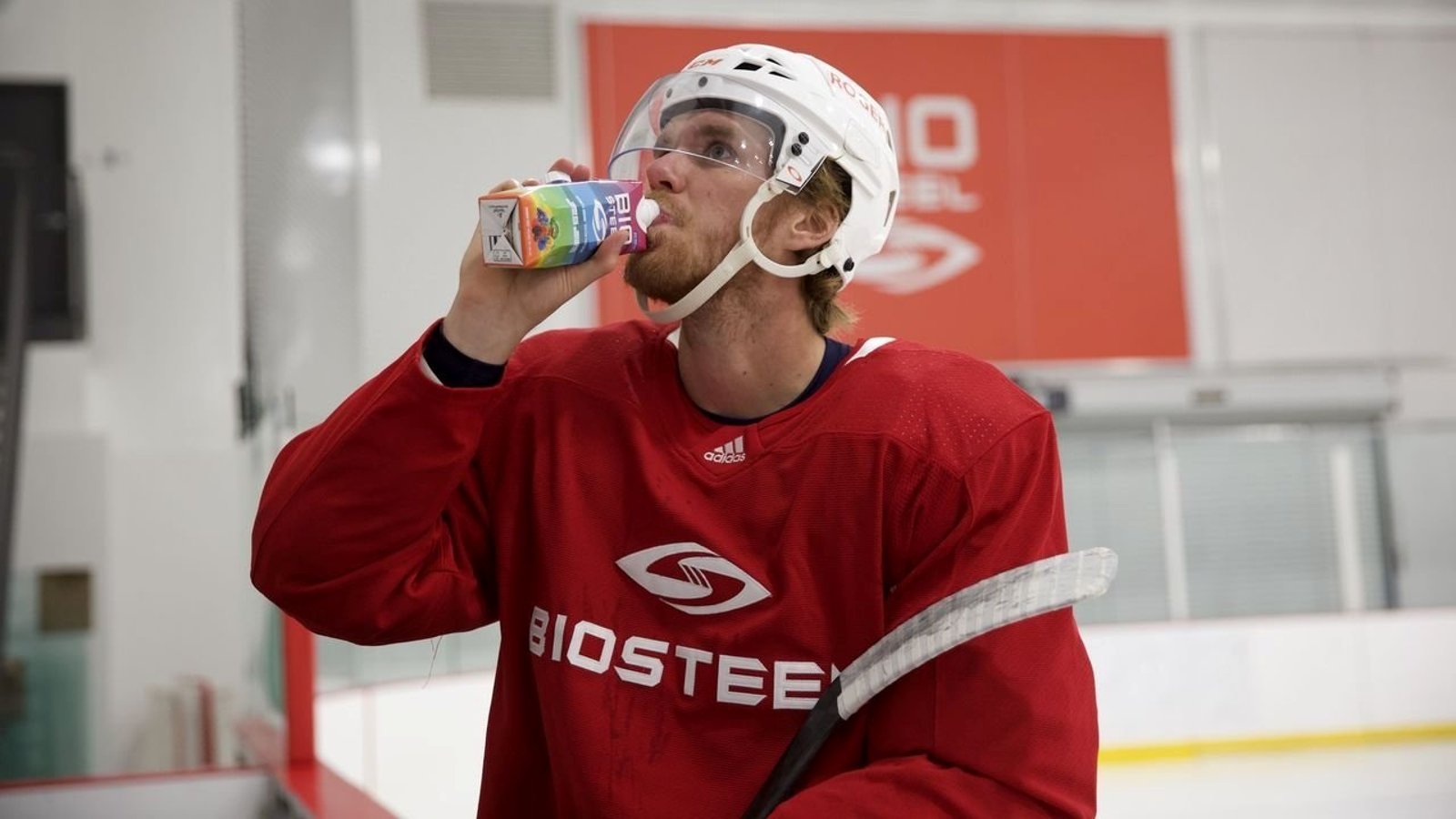 La LNH serait sur le point de remplacer la compagnie BioSteel par un compétiteur