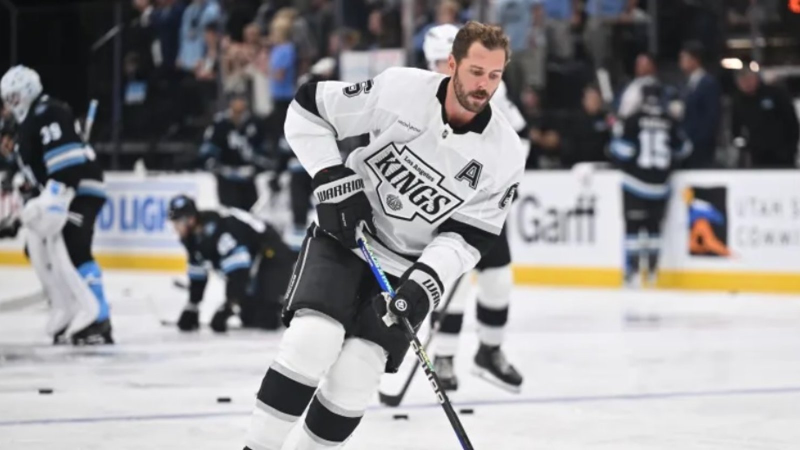 Joel Edmundson quitte les Kings juste avant le match face au Canadien