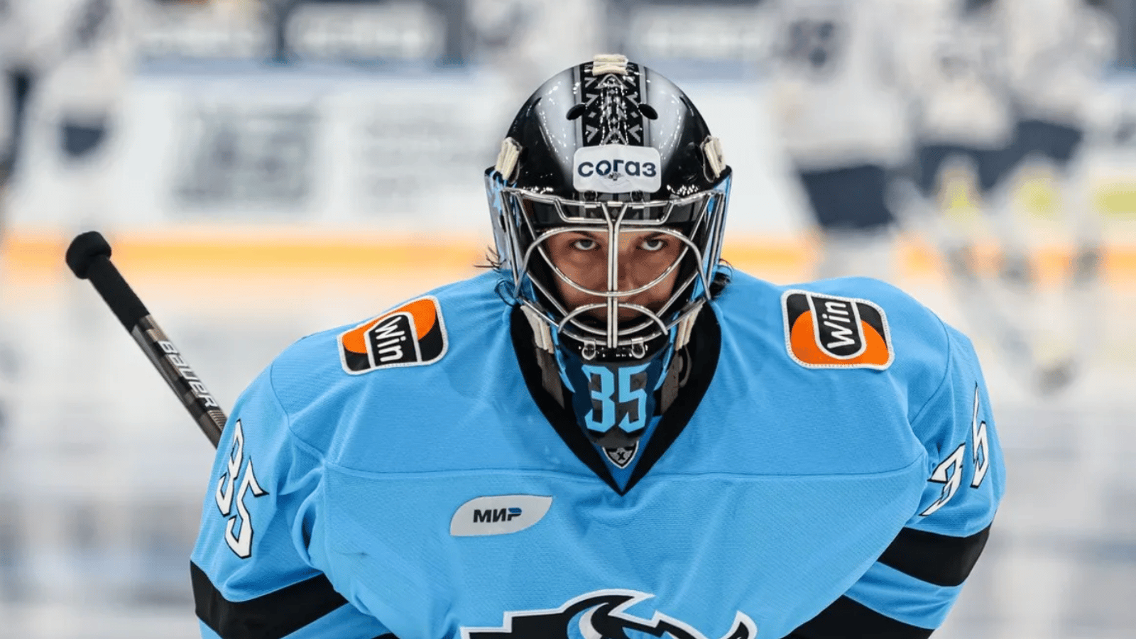 Le remplaçant potentiel de Carter Hart s'amène avec les Flyers