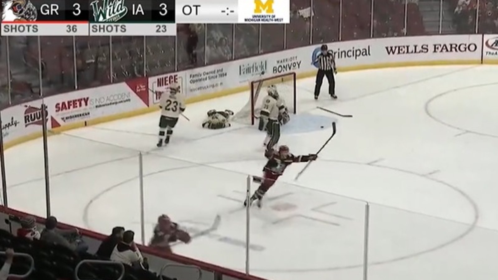 Andrew Hammond a été victime du pire jeu de l'histoire à son dernier match avec le Wild