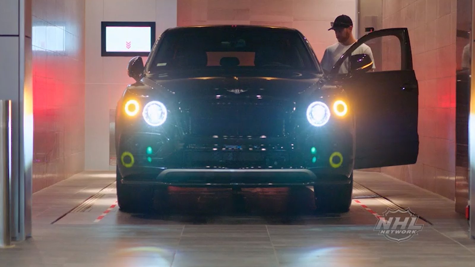 Claude Giroux s'est fait voler sa voiture pendant son match hier