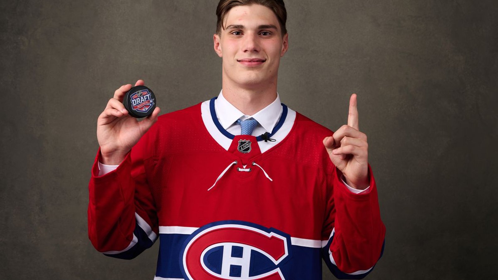 Juraj Slafkovsky ne devrait pas commencer l'année à Montréal