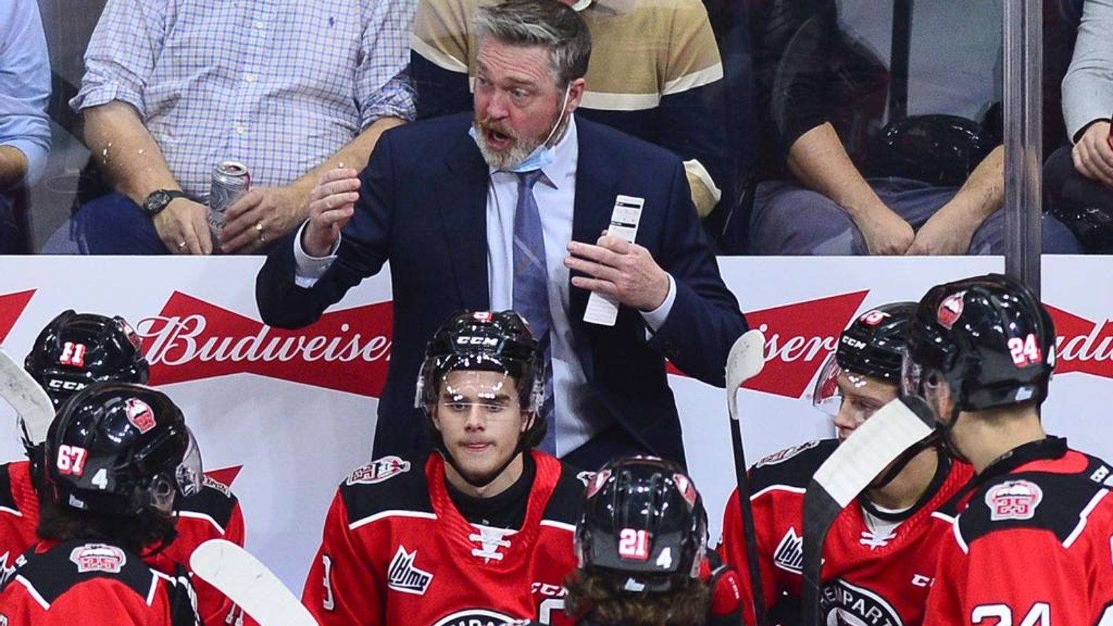 Expulsion de Patrick Roy lors d'un match préparatoire de la LHJMQ