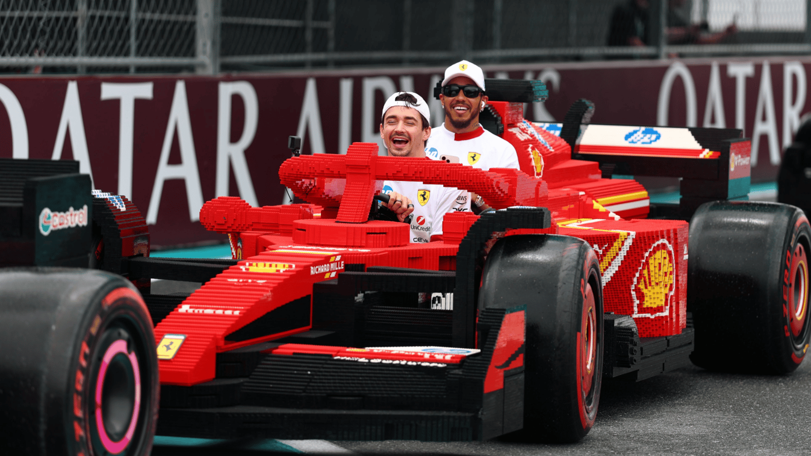 Des Formule 1 de 400 000 blocs Lego au Grand Prix de Miami