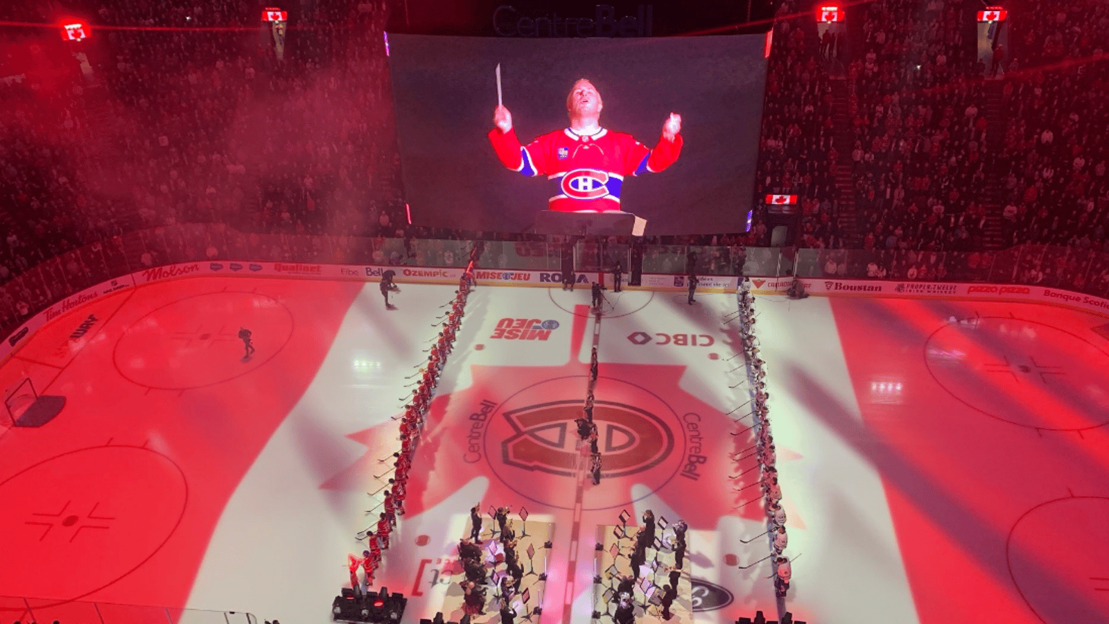 Le Canadien offre une spectaculaire cérémonie d'ouverture aux partisans