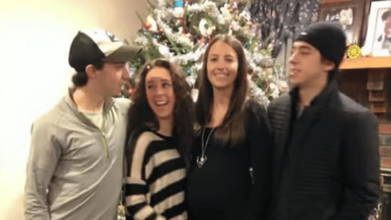 La famille Gaudreau se remémore Johnny et Matthew en ce temps des fêtes