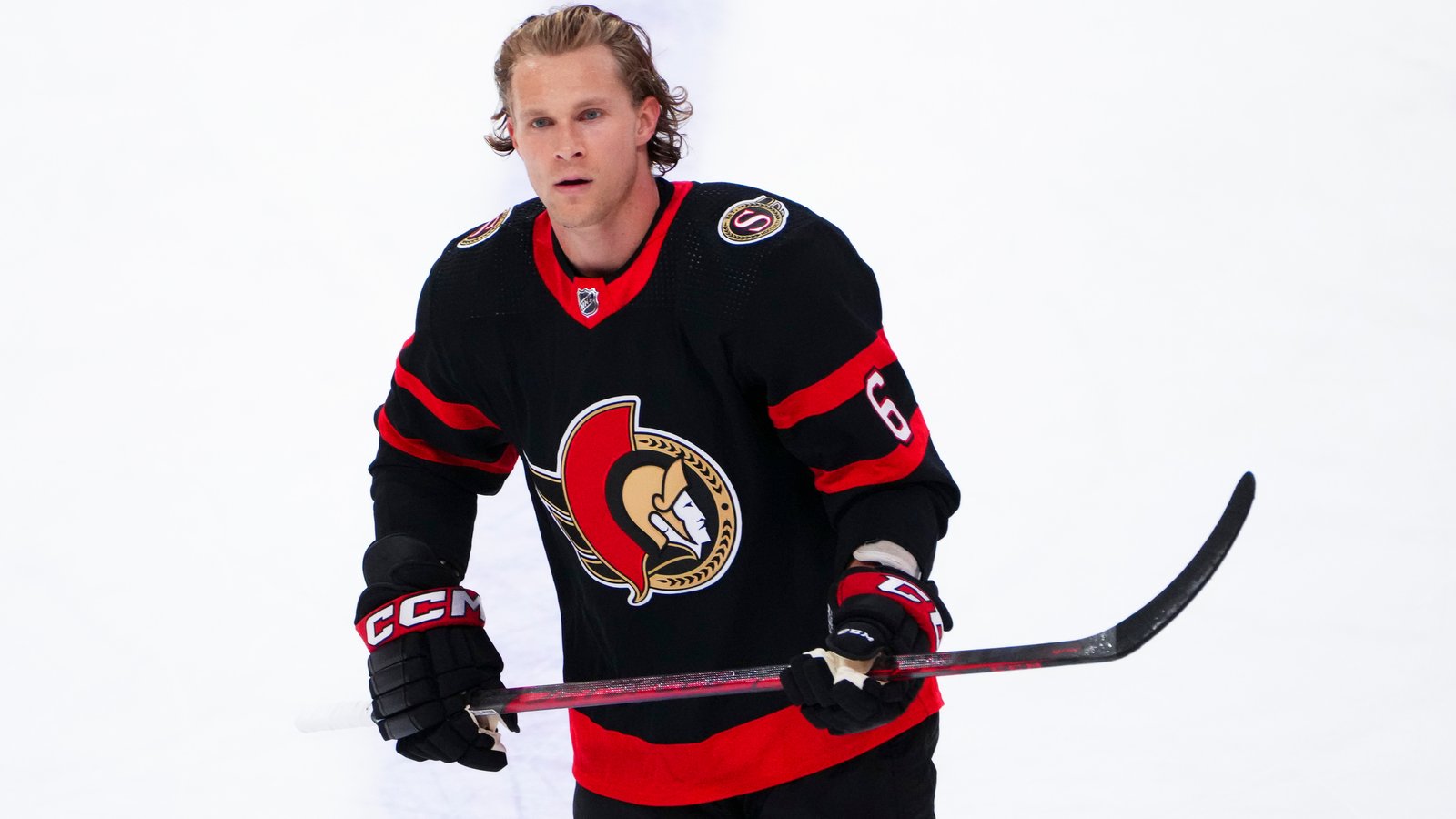 Les Coyotes et les Sens complètent leur transaction Jakob Chychrun