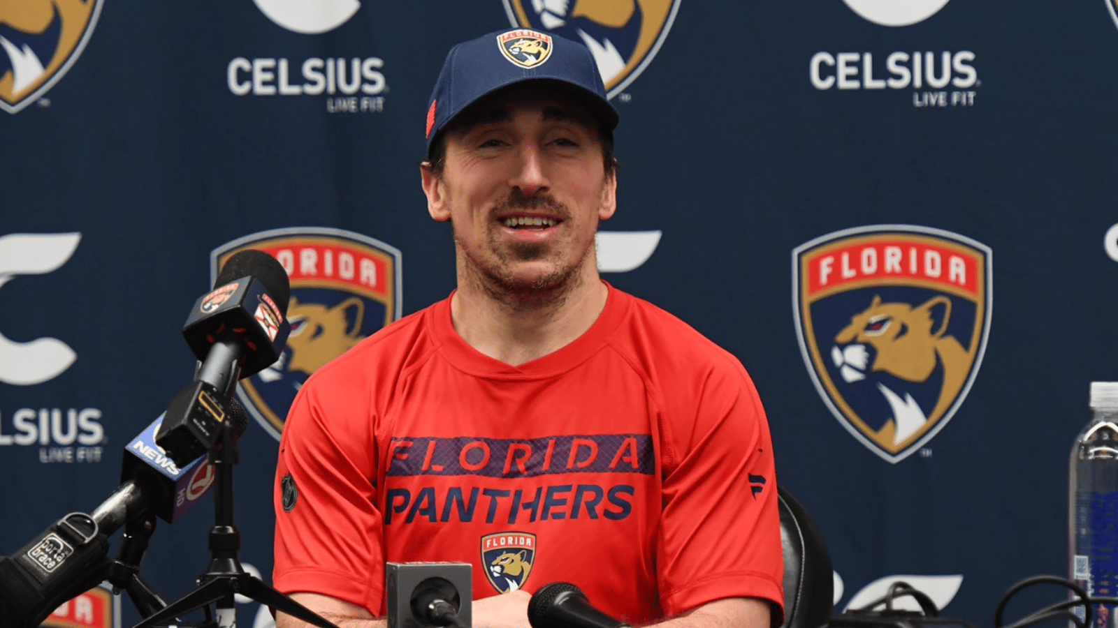 Brad Marchand fera enfin ses débuts avec les Panthers 