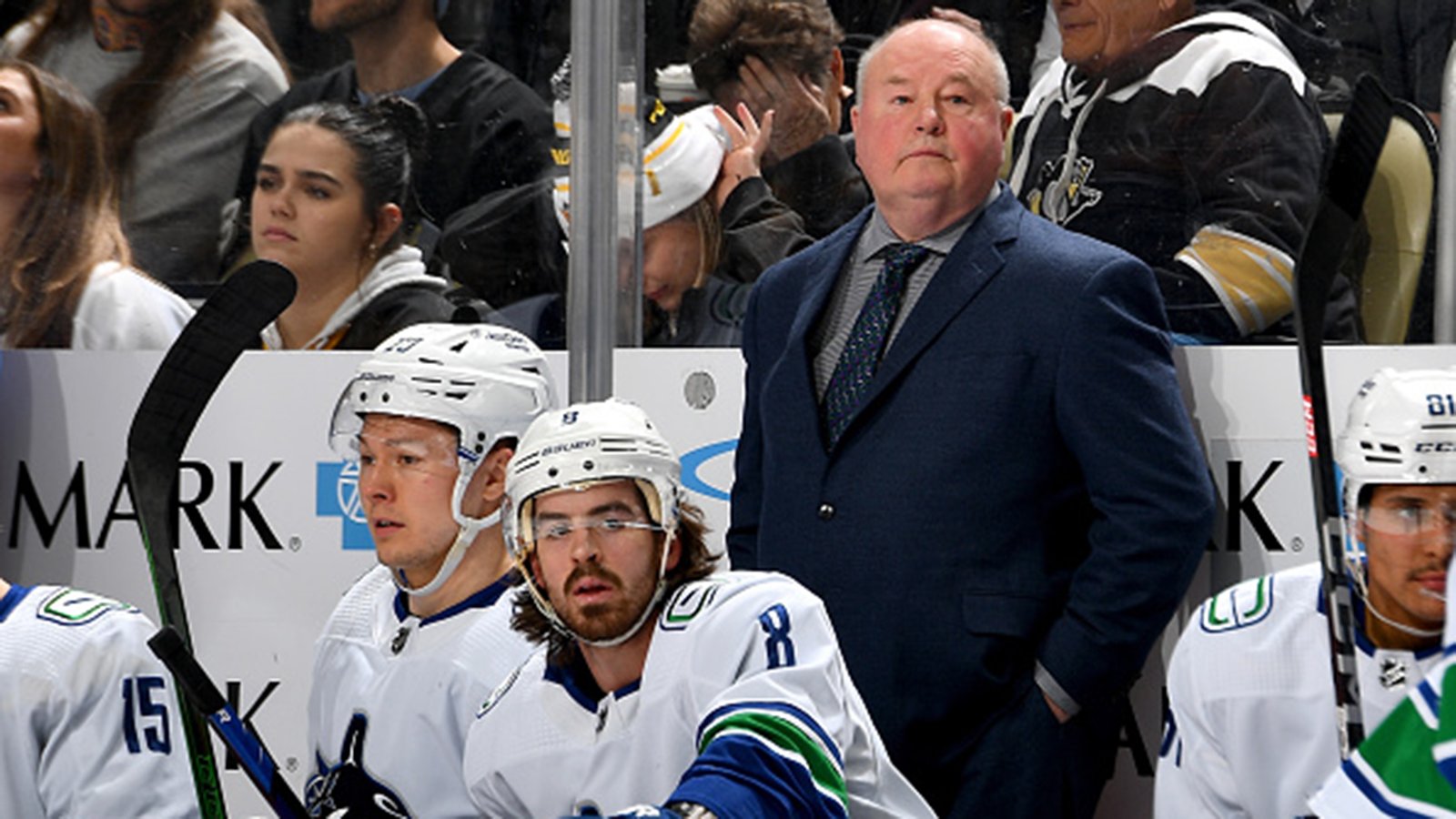 Les Canucks auraient pris une décision au sujet de Bruce Boudreau