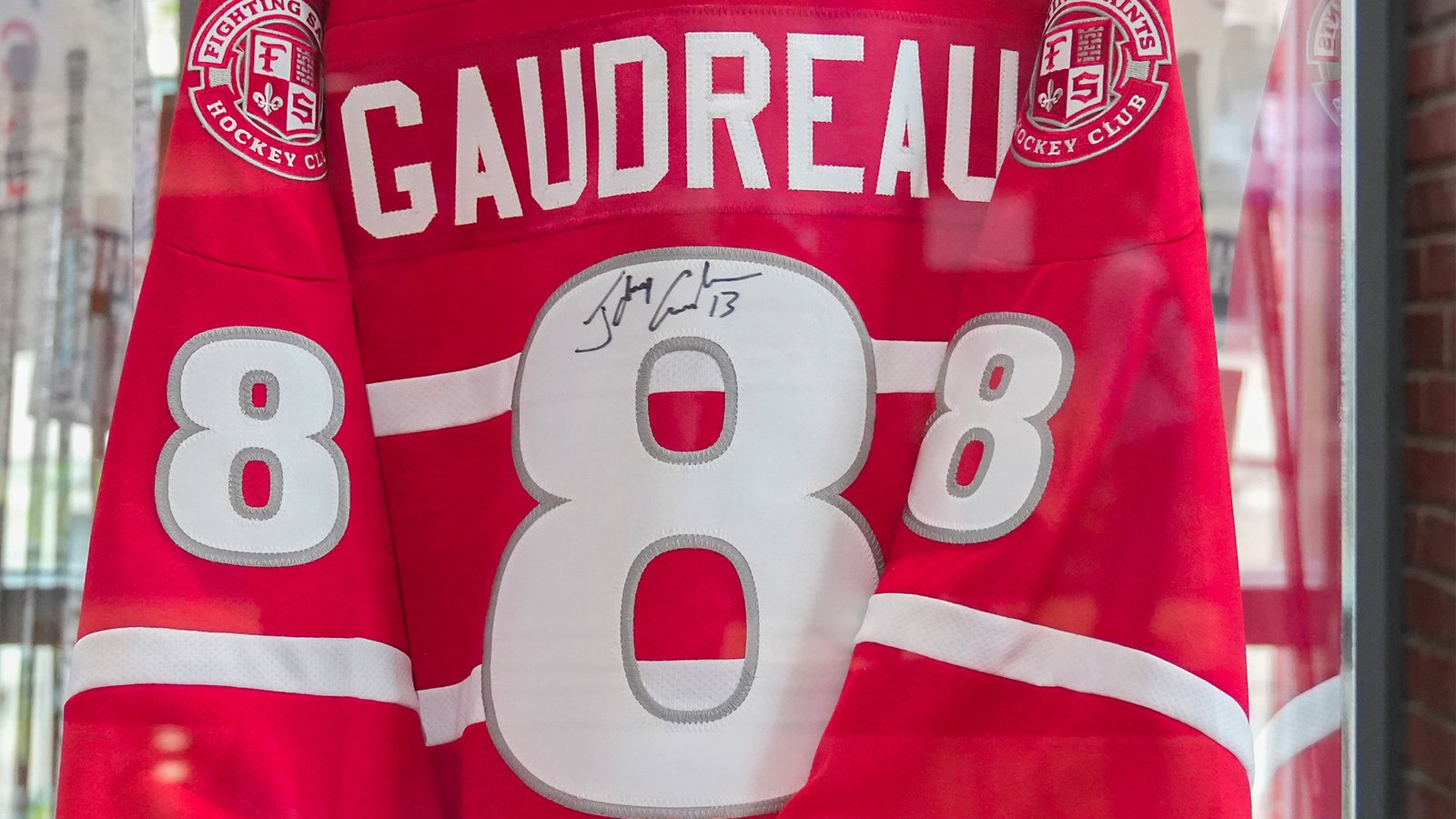 Le numéro de Johnny Gaudreau retiré par son équipe de la USHL