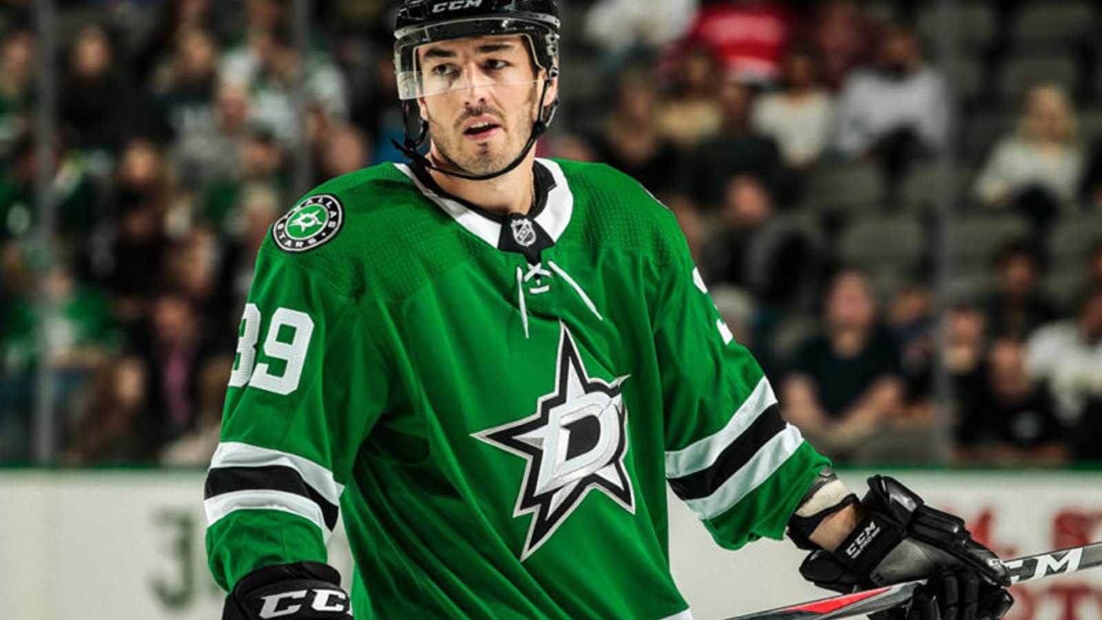 Les Stars placent un vétéran défenseur au ballotage