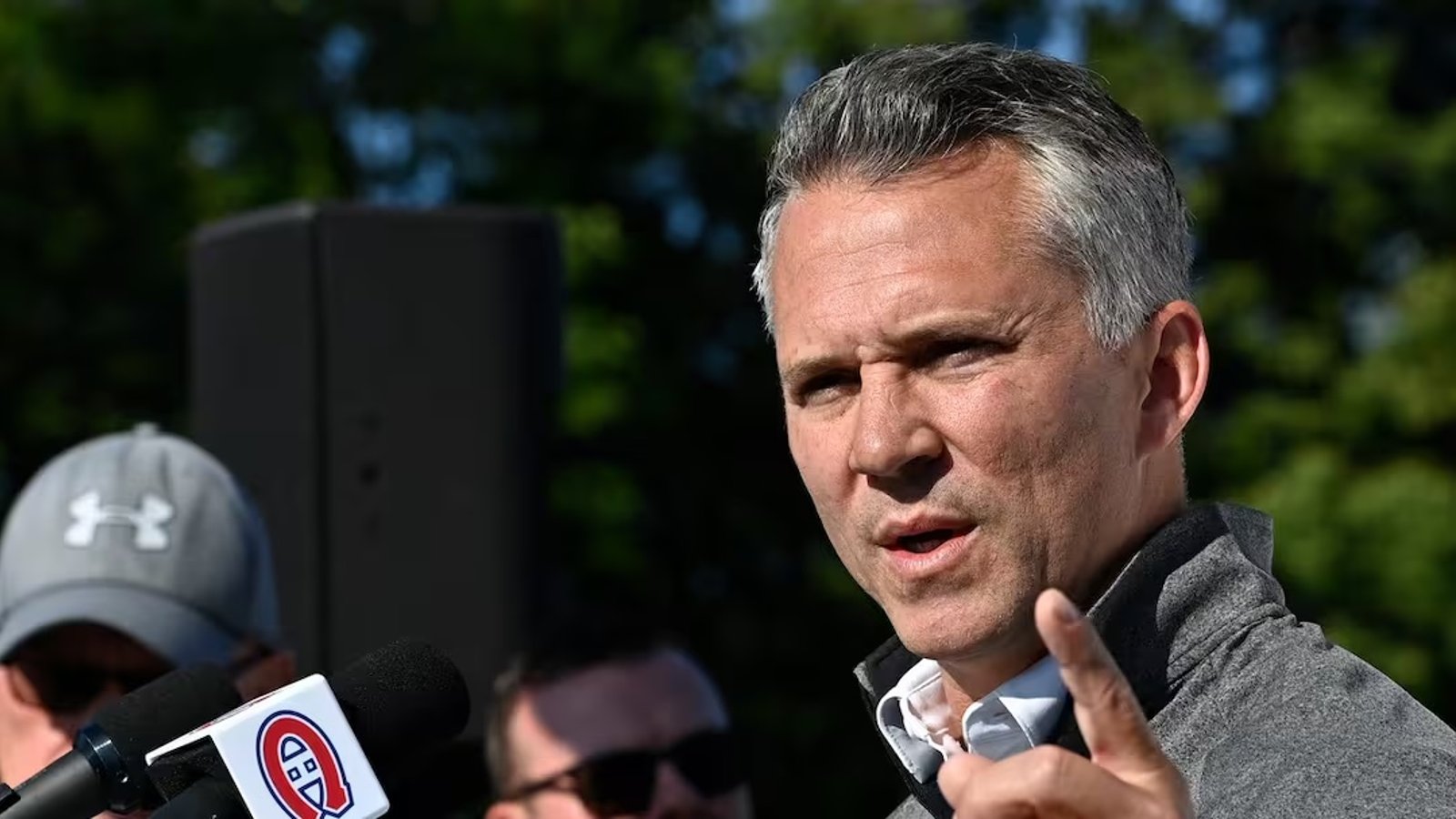 Martin St. Louis commente l'ajout d'Alex Newhook à son alignement